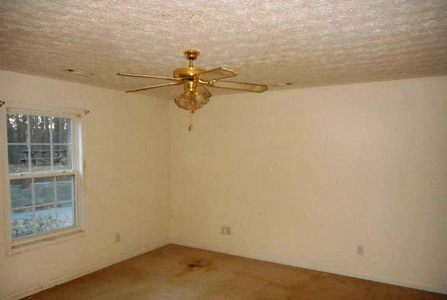 43 Robin Hood Rd, Covington, GA 30014 photo 6