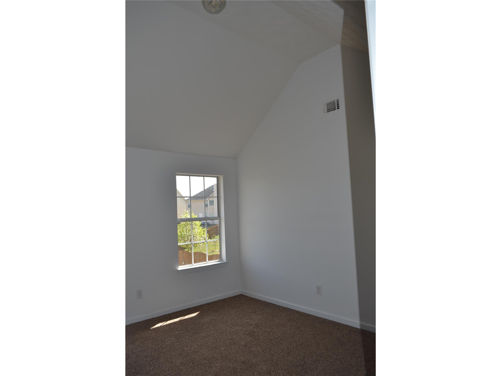 250 Timberlake Ter, Covington, GA 30016 photo 18