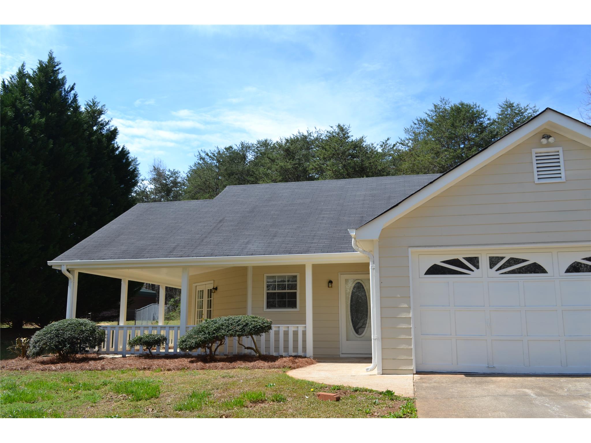 165 Lakefront Dr, Covington, GA 30016 photo 3