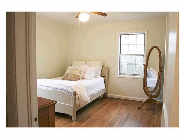 2266 Wallace Dr, Atlanta, GA 30341 photo 8