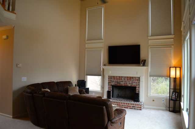 8635 Stone River Dr, Gainesville, GA 30506 photo 3
