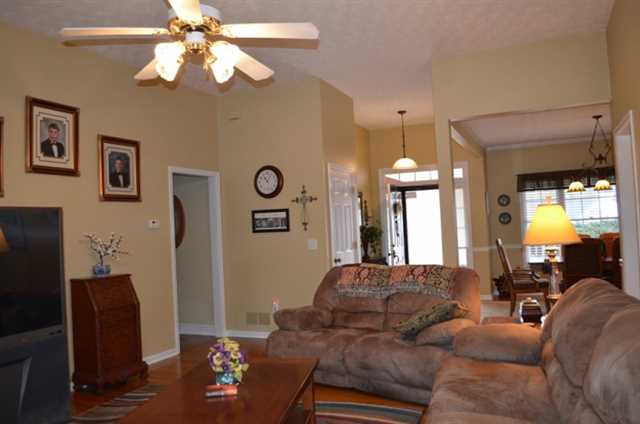 33 Harbor Ln, White, GA 30184 photo 6