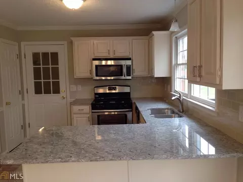 11546 Summer Trce, Hampton, GA 30228 photo 7