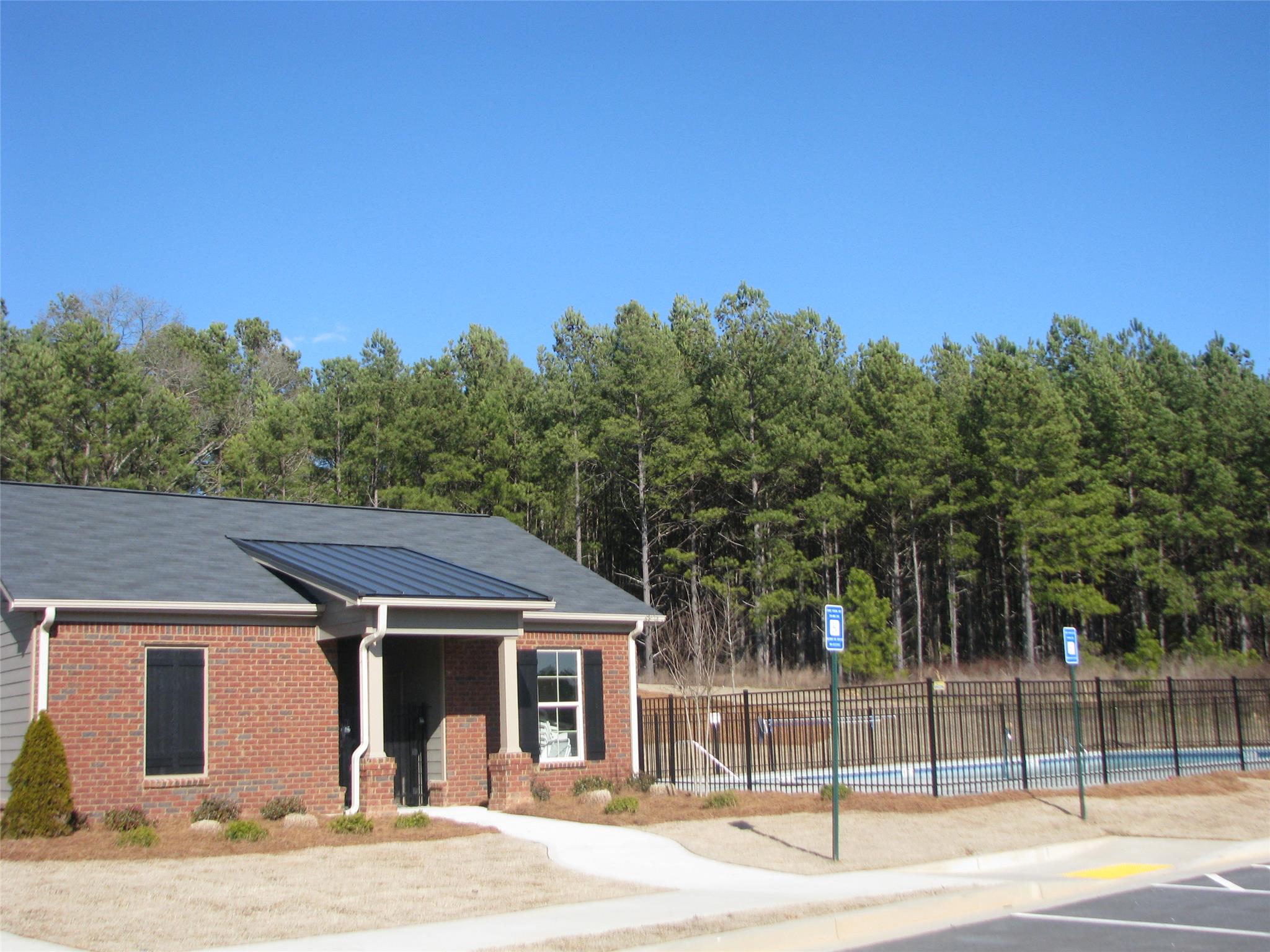 1981 Browning Bend Ct, Dacula, GA 30019 photo 3