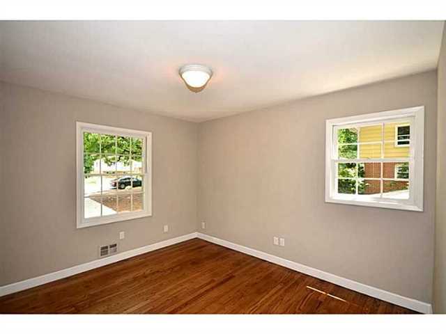 4098 Longview Dr, Atlanta, GA 30341 photo 18