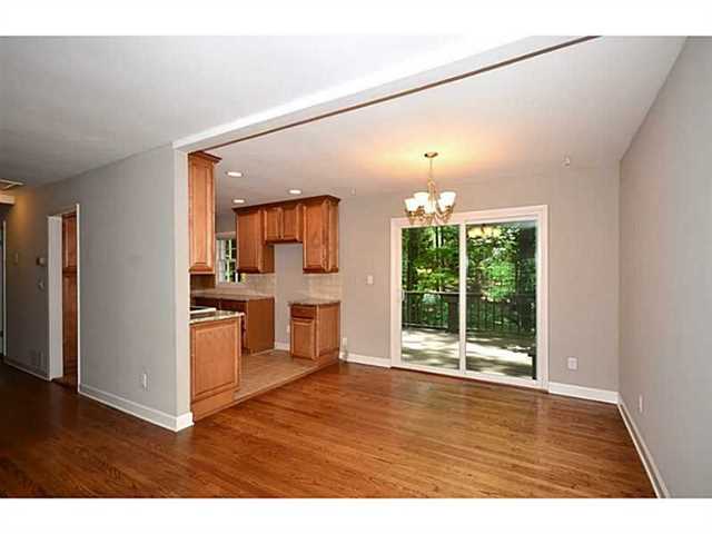 4098 Longview Dr, Atlanta, GA 30341 photo 5