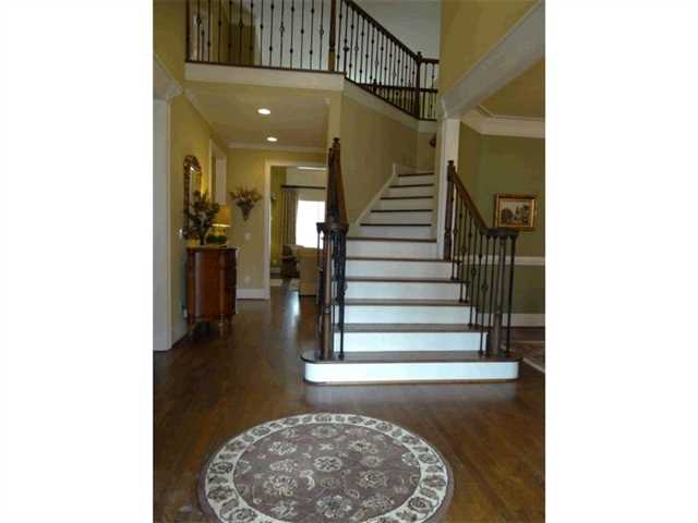 4850 Spring Park Cir, Suwanee, GA 30024 photo 3