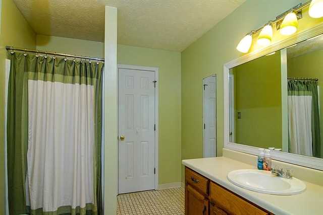 1692 Eldonlas Ct, Stone Mountain, GA 30087 photo 16