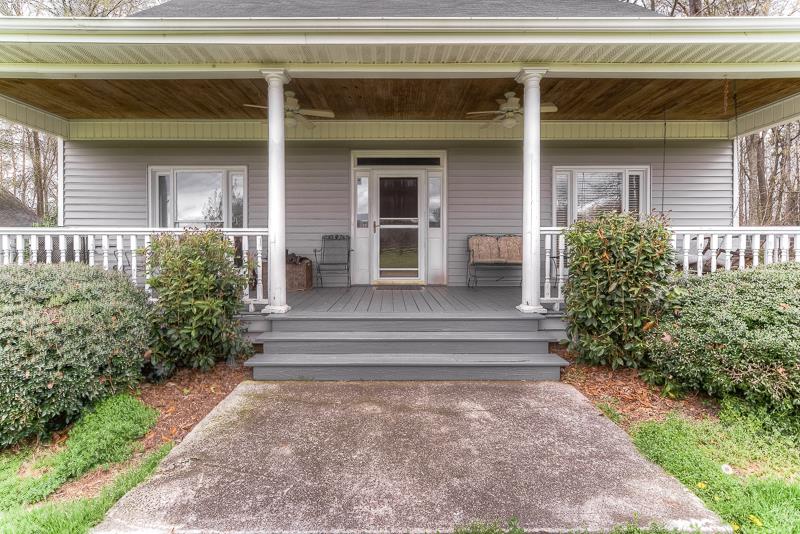 362 Woods Rd, Brooks, GA 30205 photo 3