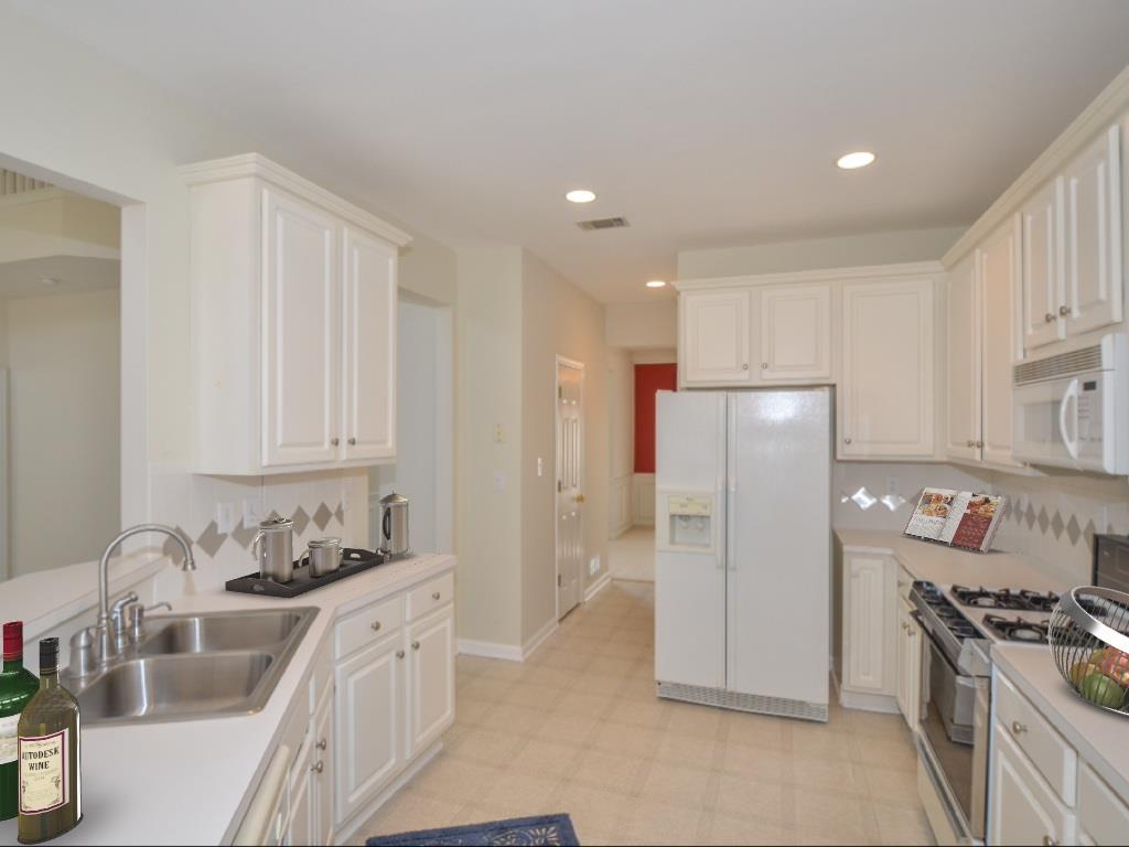 4019 Berwick Farm Dr, Duluth, GA 30096 photo 6