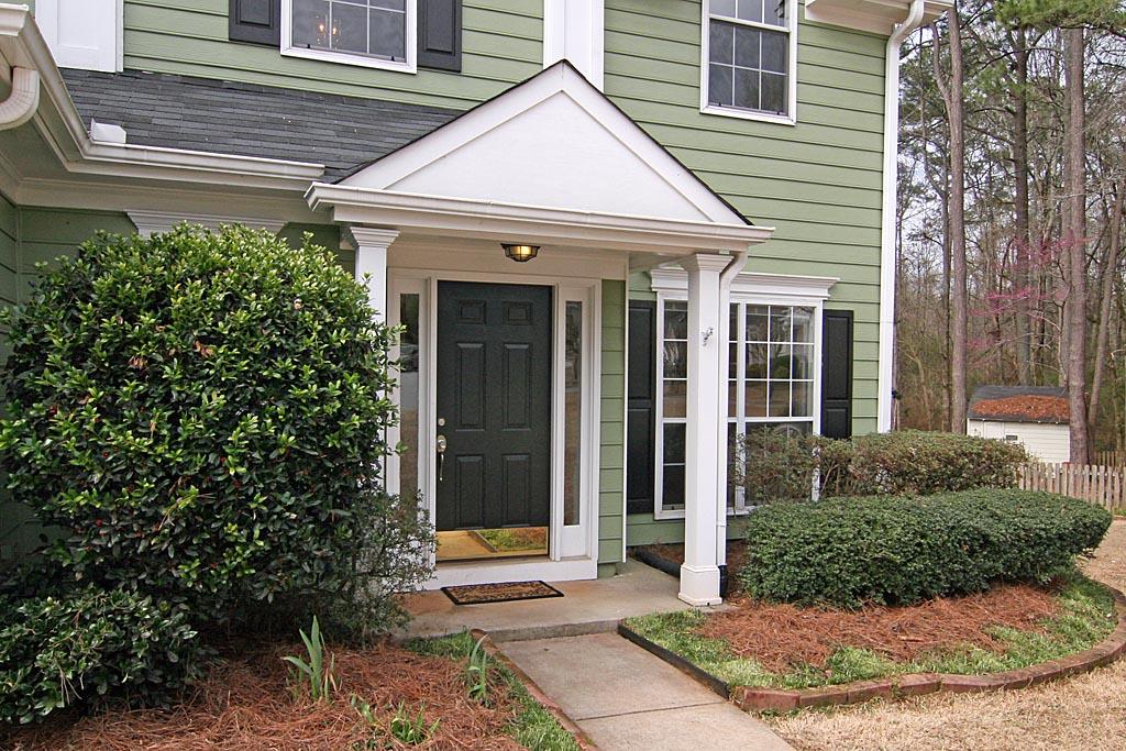 2300 Pendleton Pl, Suwanee, GA 30024 photo 2