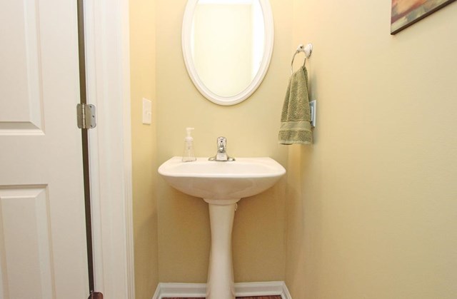 430 Deepstream Xing, Canton, GA 30115 photo 14