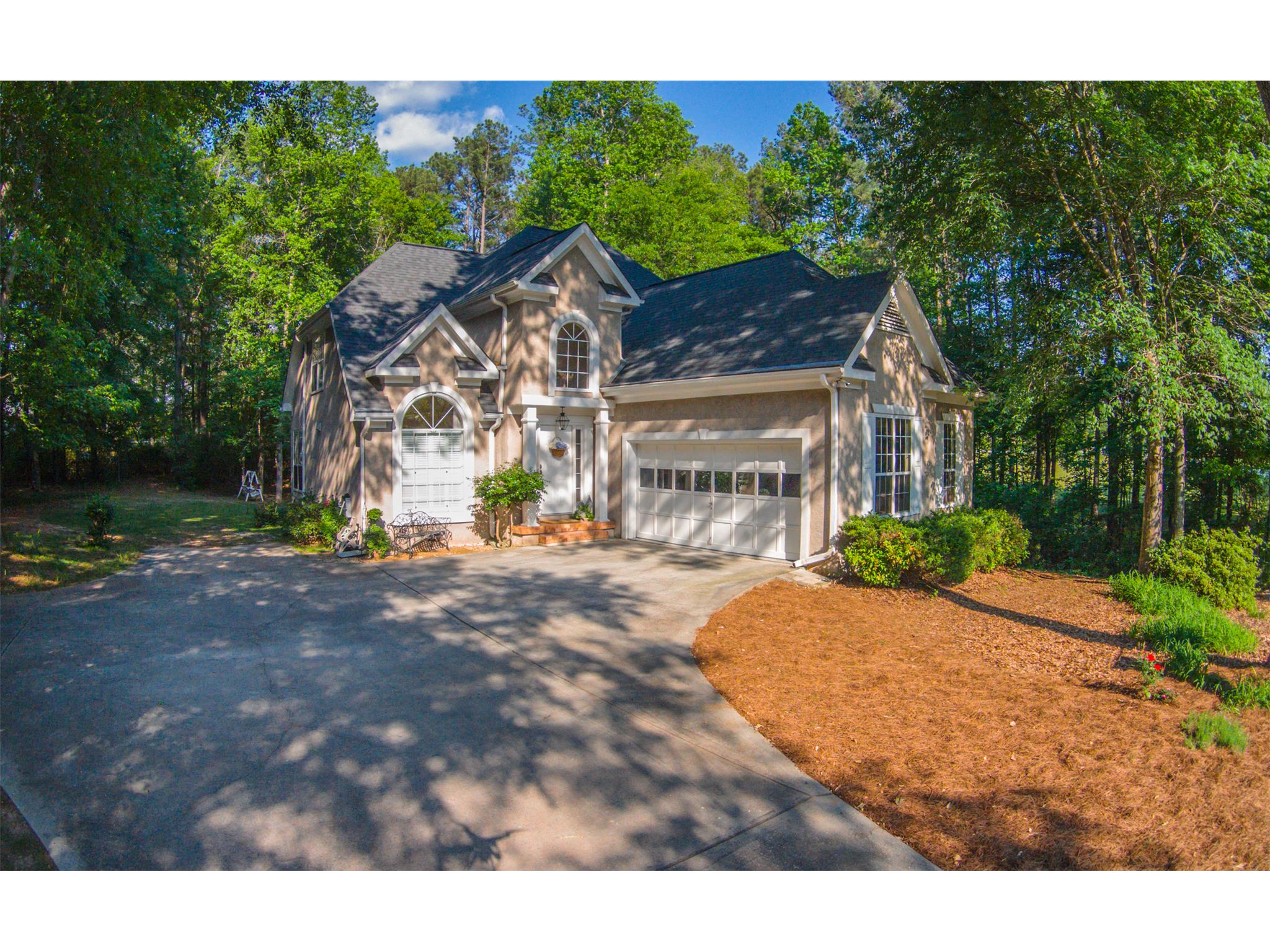 155 Calypso Ct, Tyrone, GA 30290 photo 2