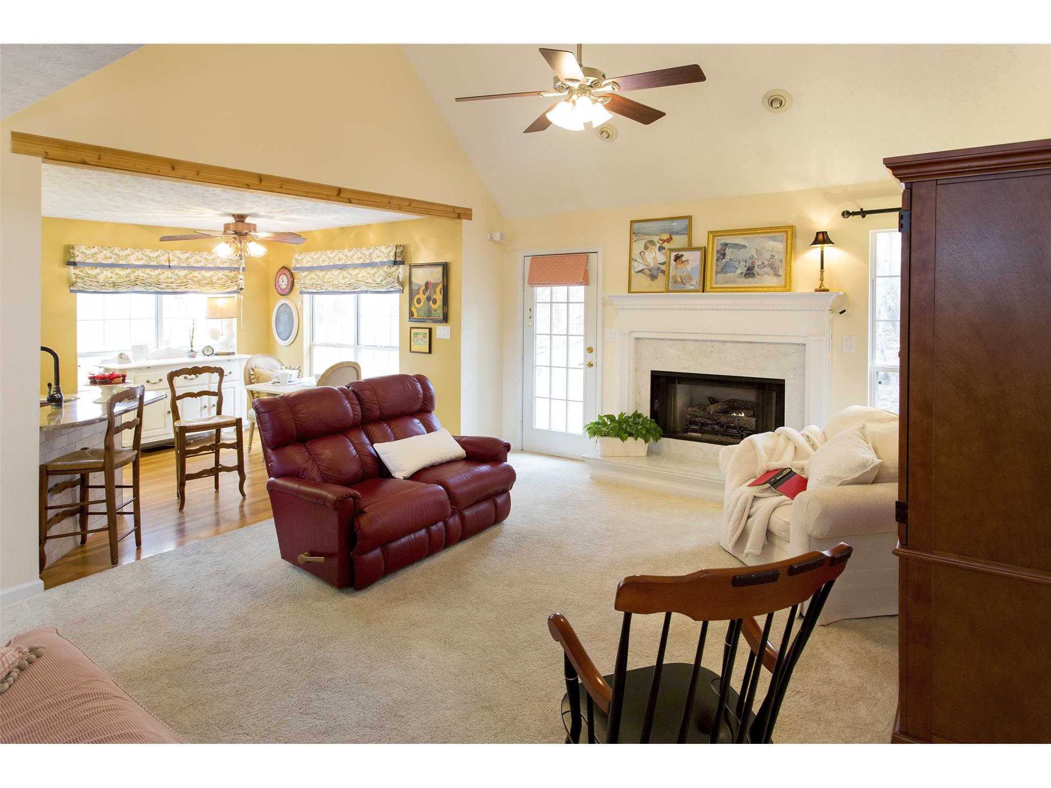 155 Calypso Ct, Tyrone, GA 30290 photo 8