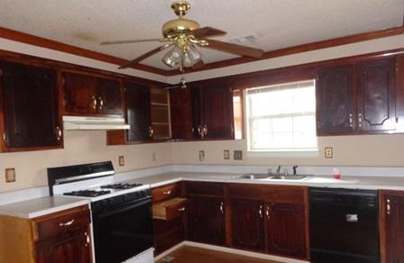 114 Hampton Oaks Dr, Hampton, GA 30228 photo 4