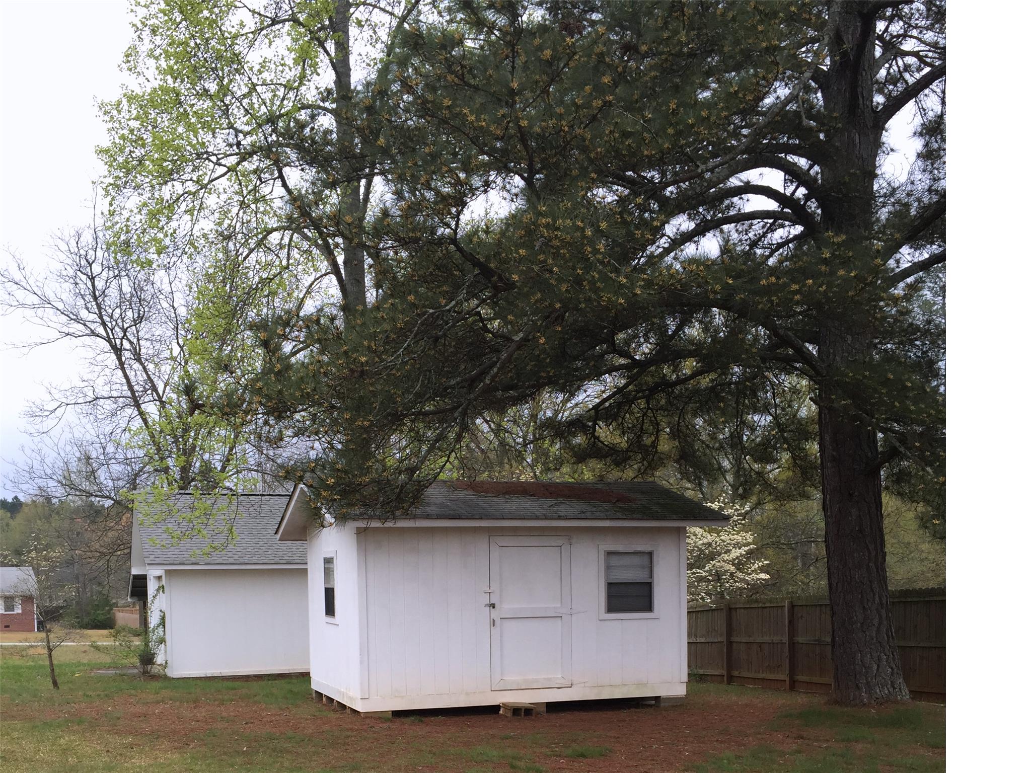 8 Hillside Dr, Hampton, GA 30228 photo 5
