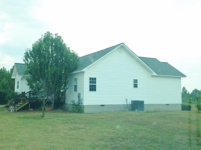 92 Mildred Smith Rd, Kite, GA 31049 photo 3