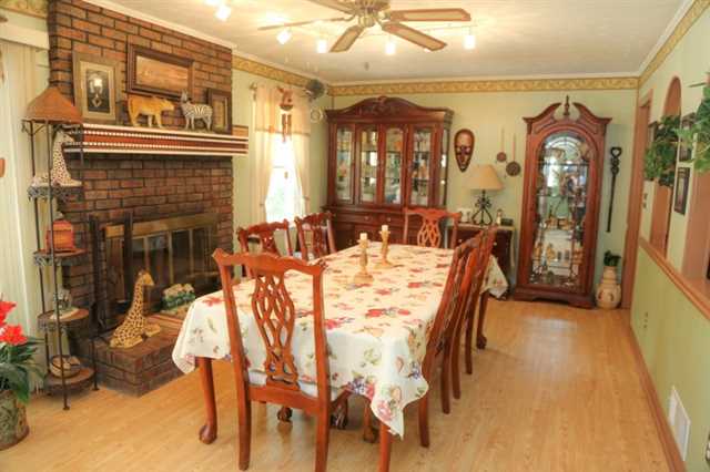 3566 Hamill Dr, Buford, GA 30518 photo 9