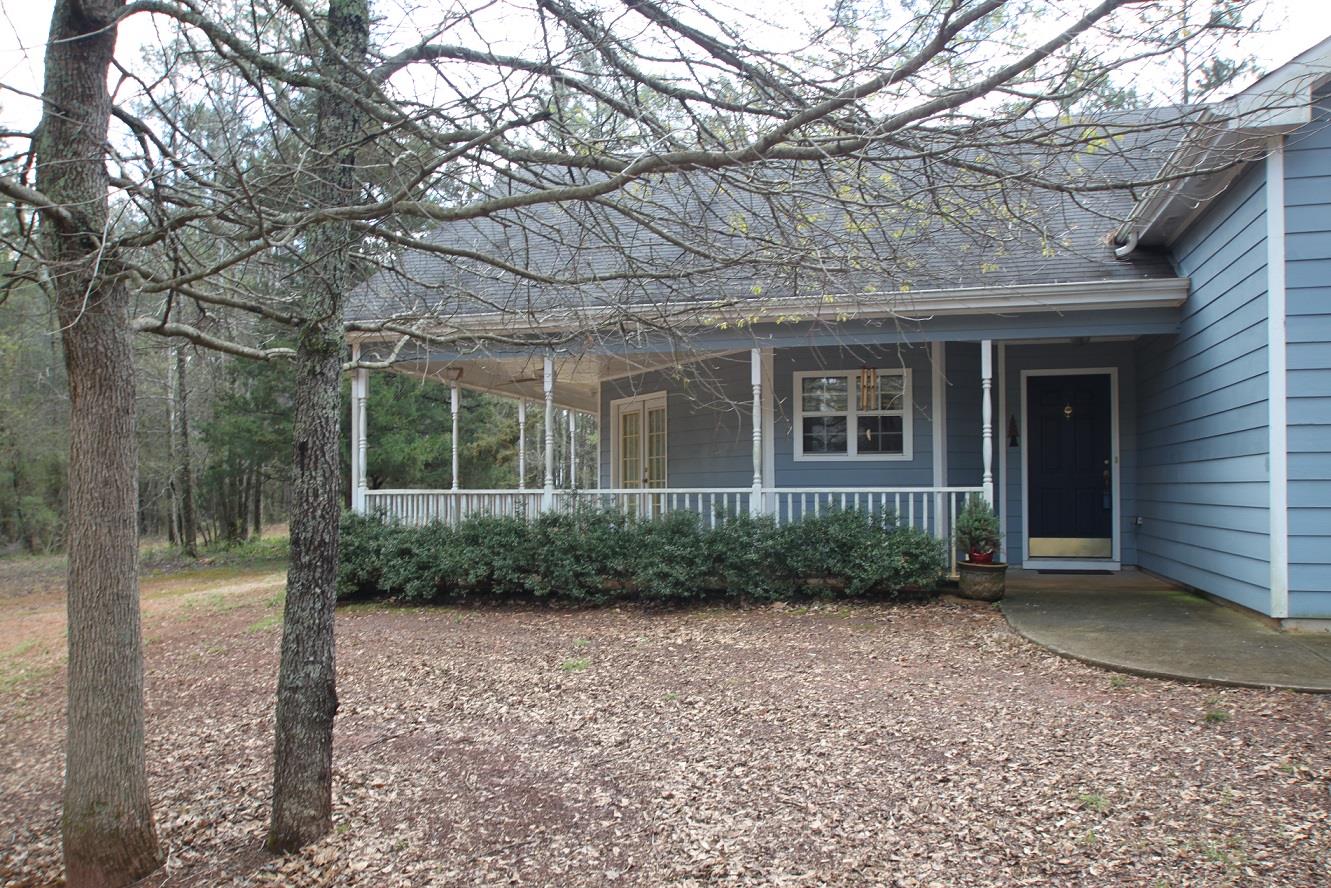 3002 Tennyson Dr, Monroe, GA 30656 photo 2