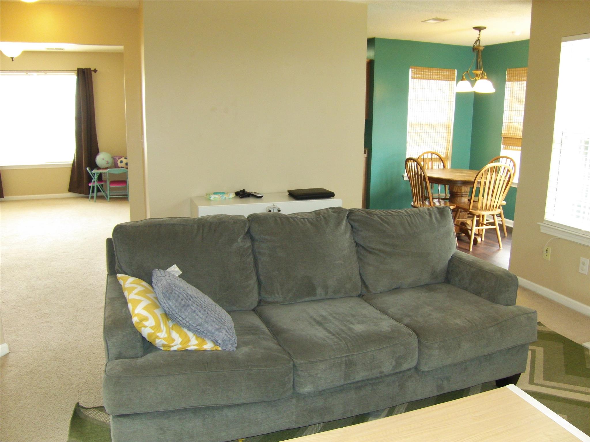 5 Lindsey Ln, Hampton, GA 30228 photo 6
