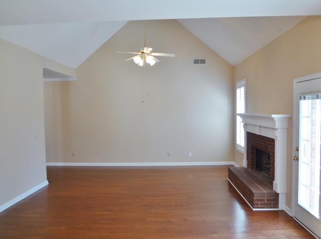 115 Arlington Dr, Covington, GA 30016 photo 4