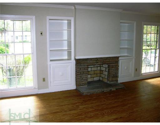 14 E 64th St, Savannah, GA 31405 photo 4