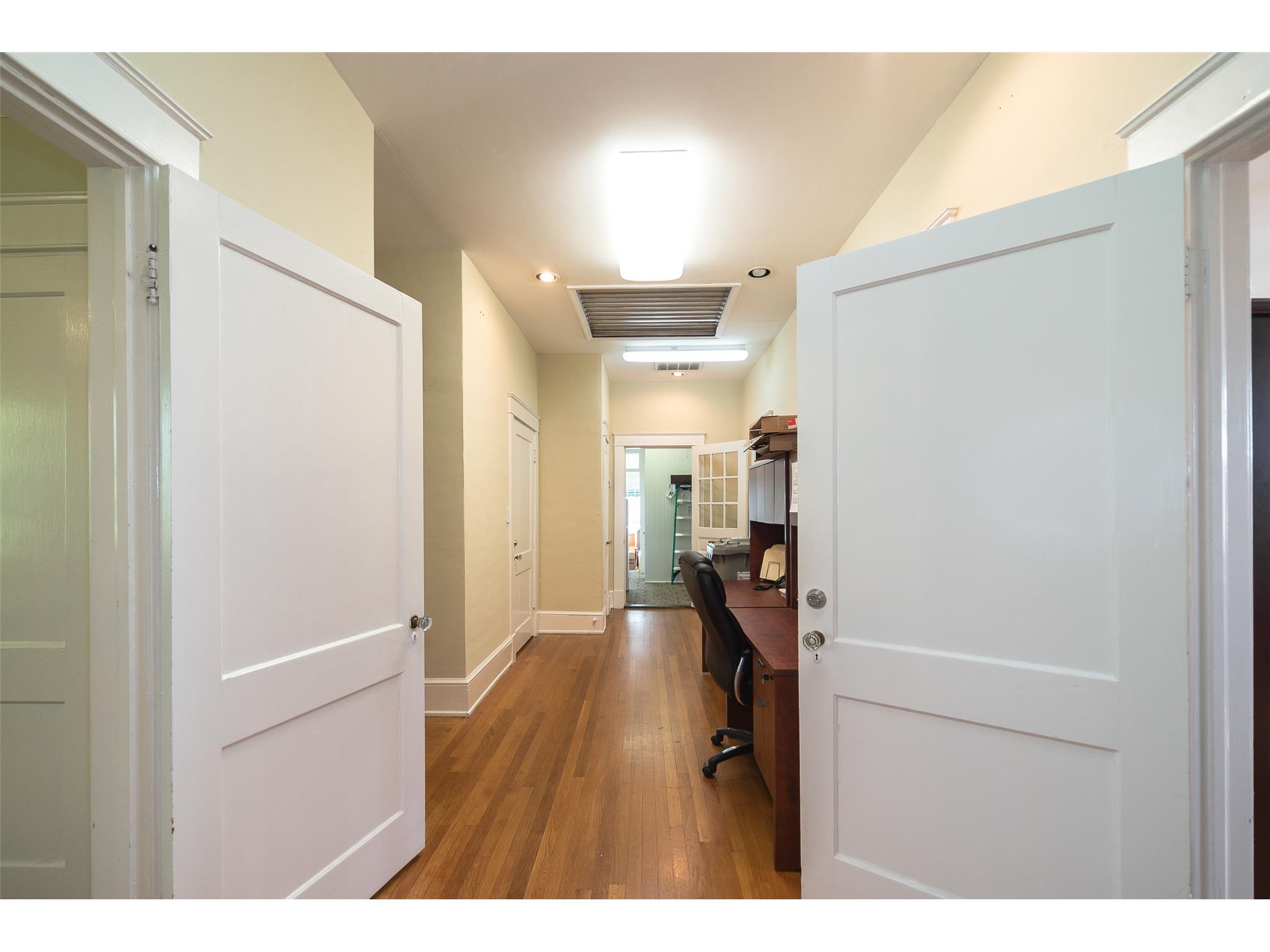 49 Spring St, Newnan, GA 30263 photo 11