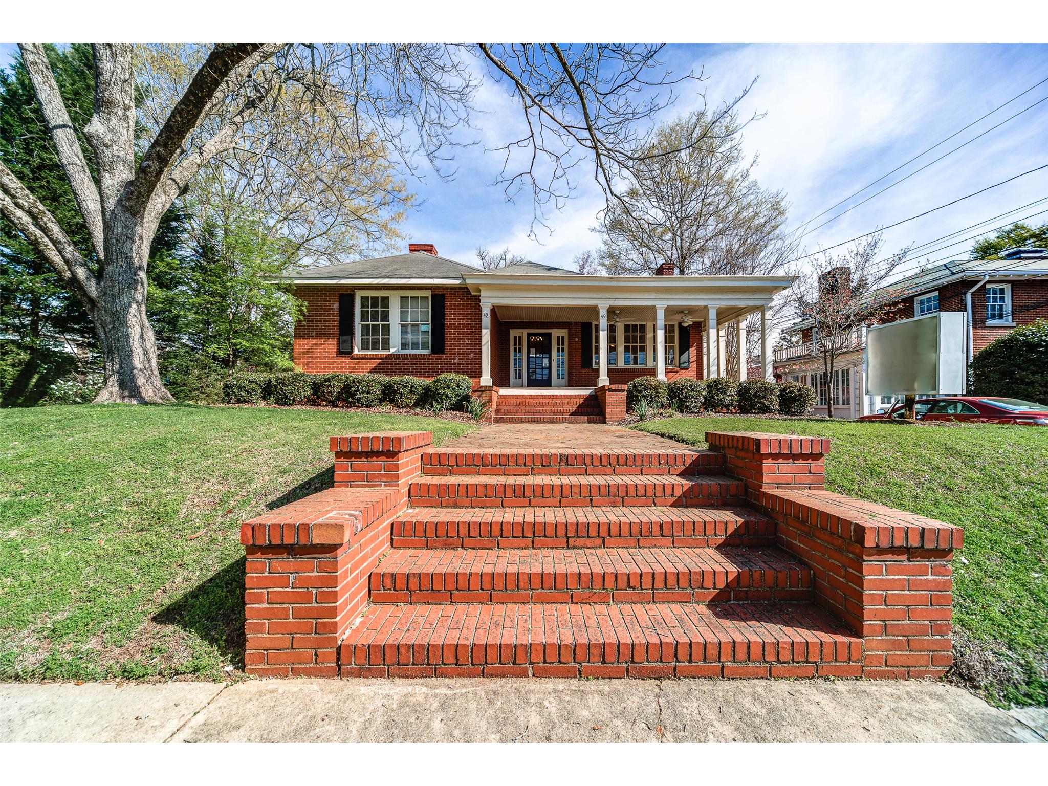 49 Spring St, Newnan, GA 30263 photo 2