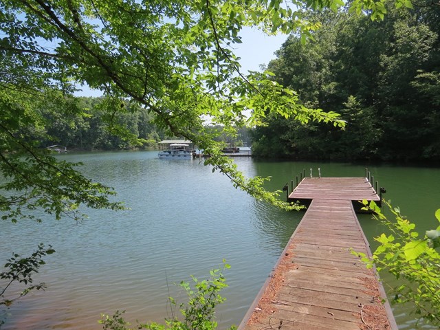 155 Waters Edge Dr, Toccoa, GA 30577 photo 7