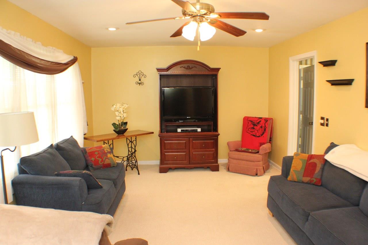 1419 Duncan Ave, Perry, GA 31069 photo 2