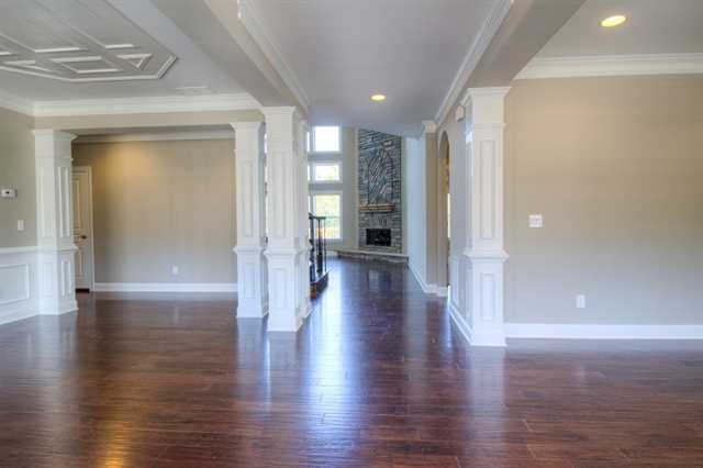 4052 Roberts Crest Dr, Suwanee, GA 30024 photo 3