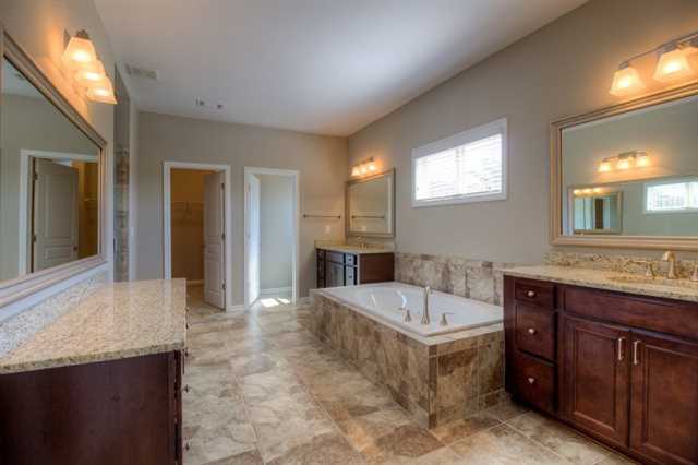 4052 Roberts Crest Dr, Suwanee, GA 30024 photo 18