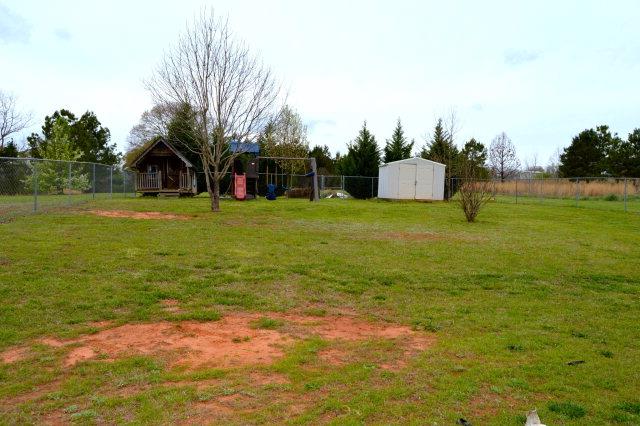 438 Springdale Dr, Pine Mountain, GA 31822 photo 3