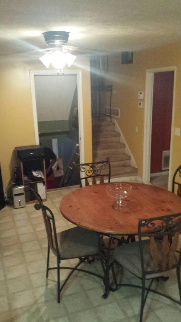6748 Cambridge Dr, Rex, GA 30273 photo 5