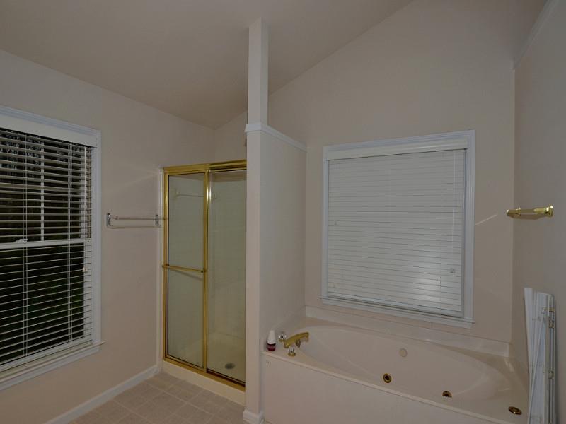 10910 Chatburn Way, Duluth, GA 30097 photo 14