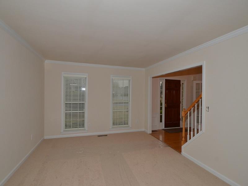 10910 Chatburn Way, Duluth, GA 30097 photo 3