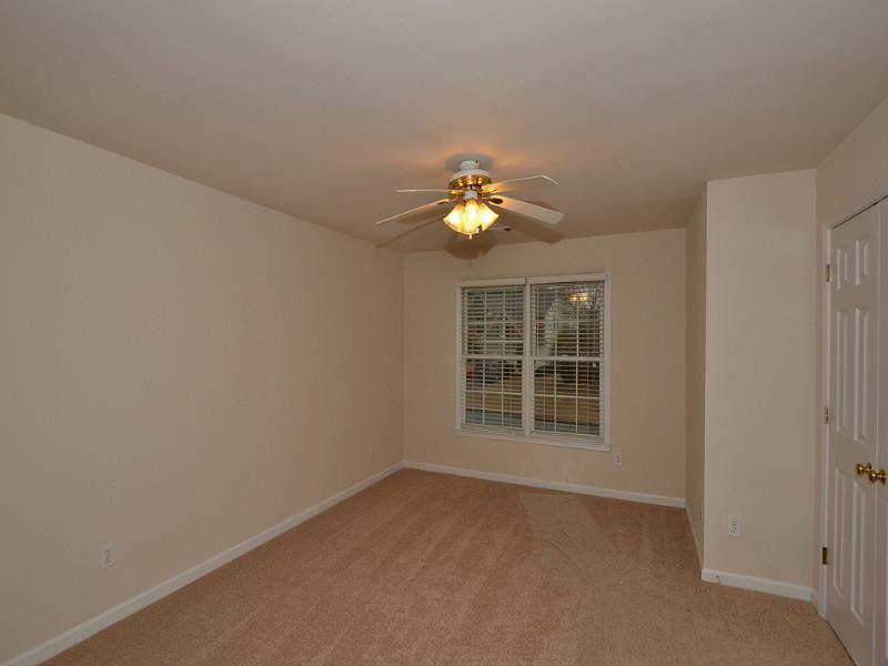 10910 Chatburn Way, Duluth, GA 30097 photo 16