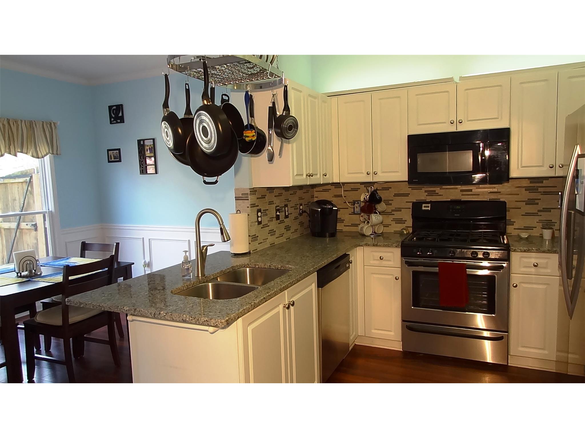 4820 Devon Ln, Alpharetta, GA 30004 photo 2