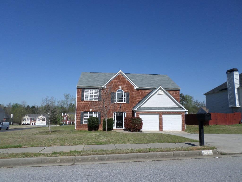 10737 Wimbelton Ct, Hampton, GA 30228 photo 1