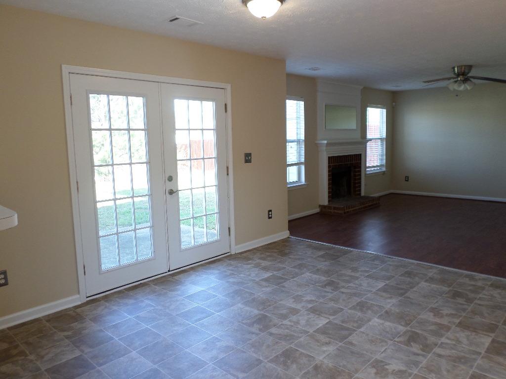 10737 Wimbelton Ct, Hampton, GA 30228 photo 7