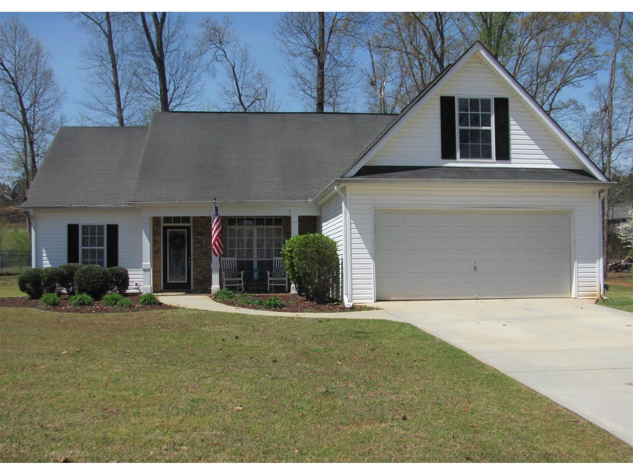 125 Syracuse Ln, Covington, GA 30016 photo 1