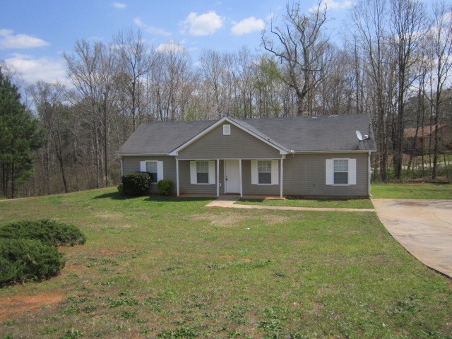130 Whitehead Ct, Covington, GA 30016 photo 1