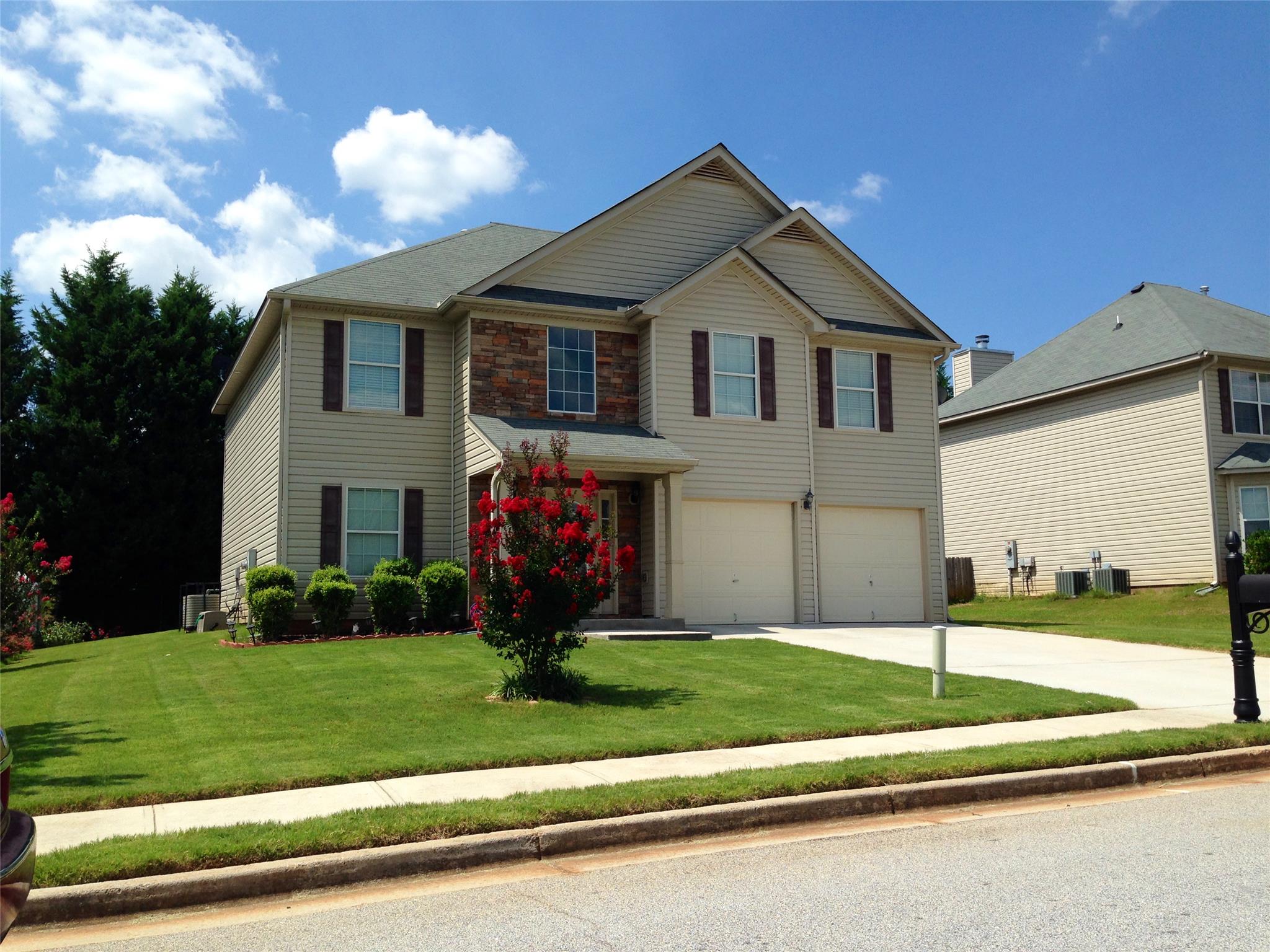420 Lakeridge Ct, Covington, GA 30016 photo 2