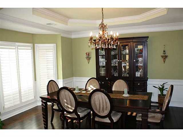 4915 Spring Park Cir, Suwanee, GA 30024 photo 3