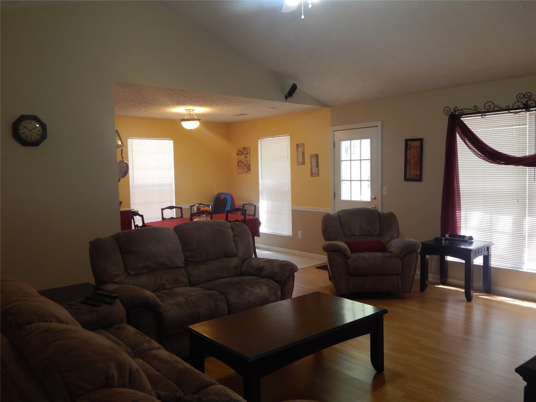 199 Millstone Dr, Commerce, GA 30530 photo 4