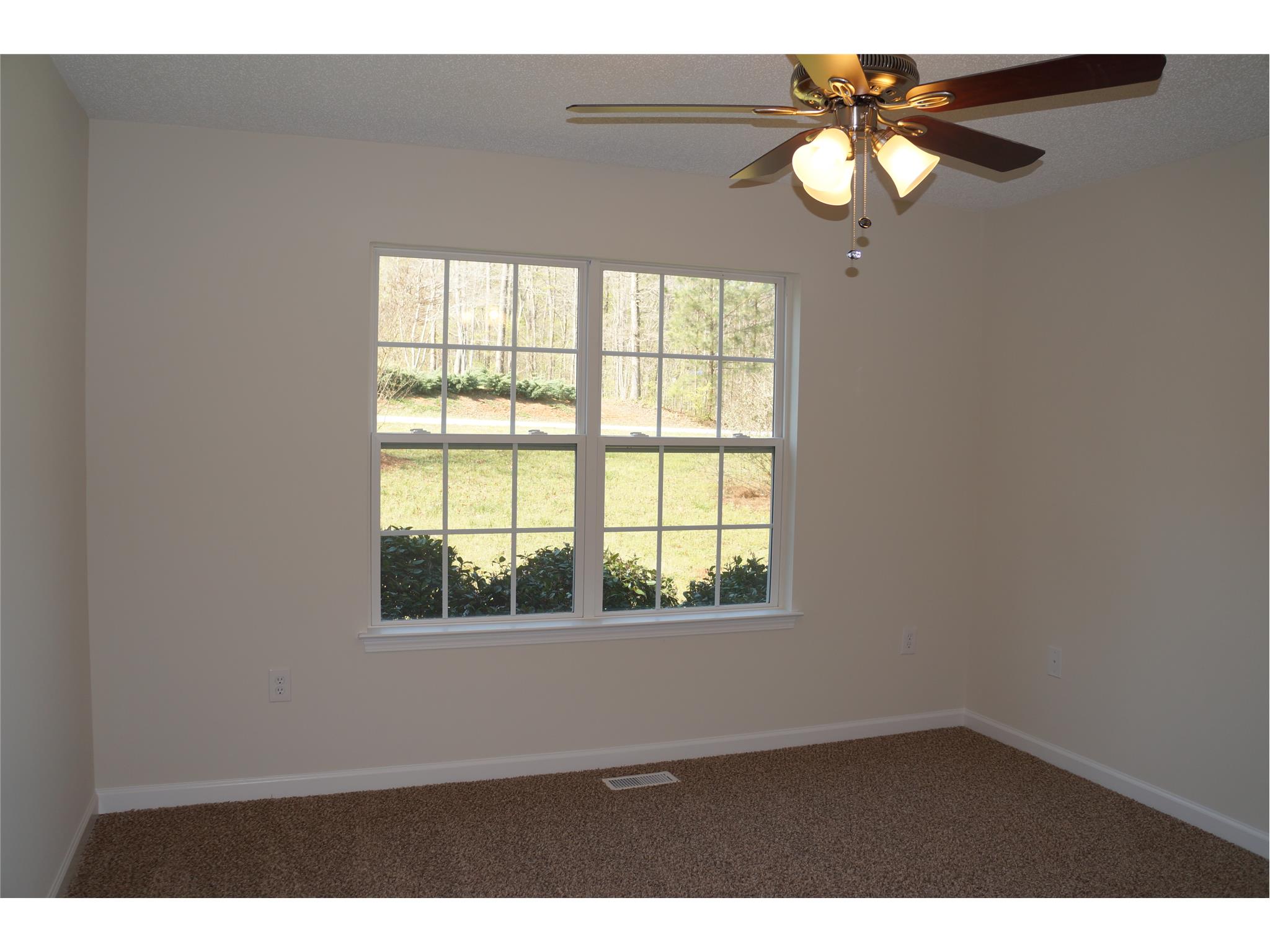 105 Riverbrooke Trl, Covington, GA 30016 photo 14