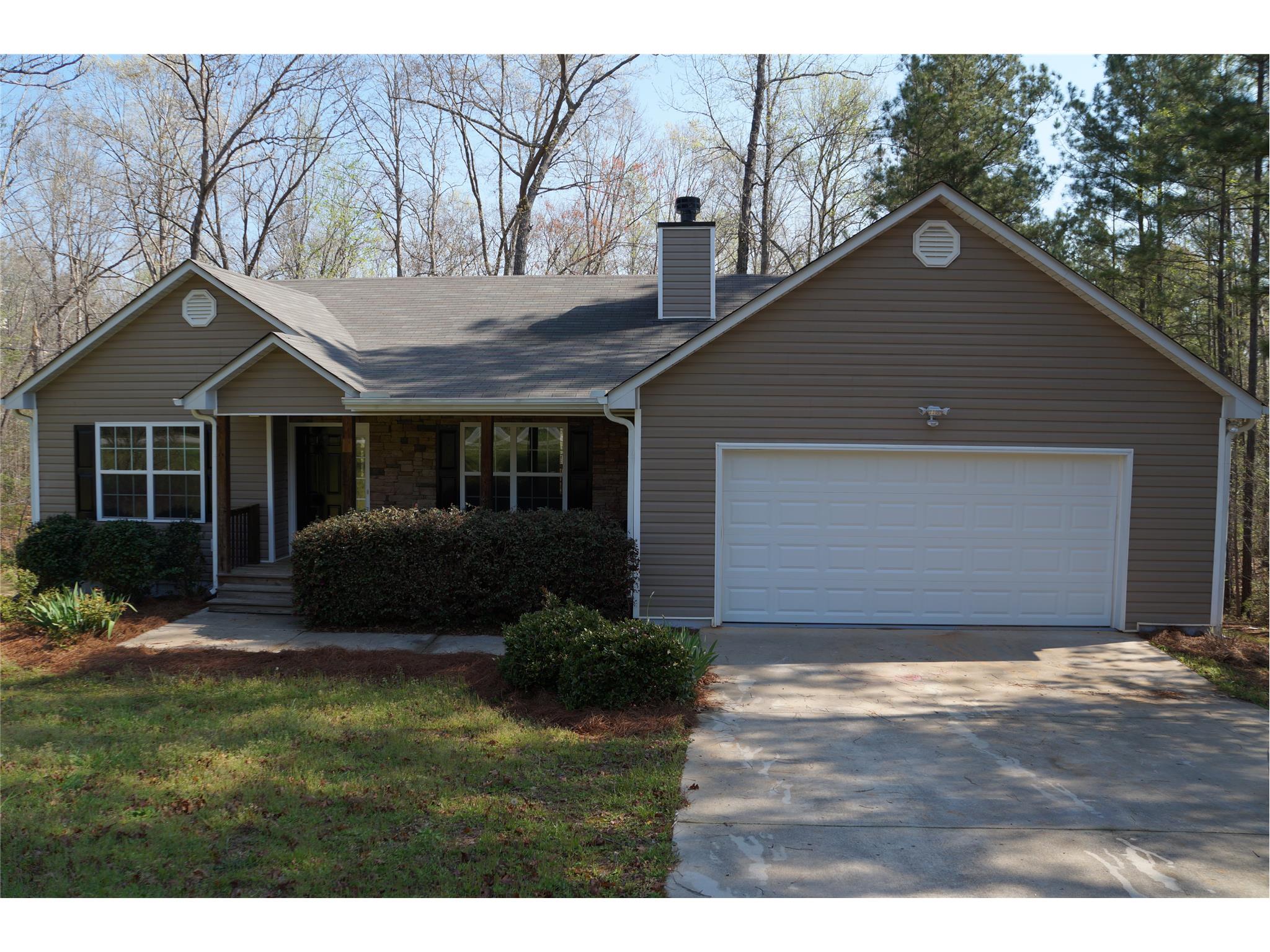 105 Riverbrooke Trl, Covington, GA 30016 photo 1