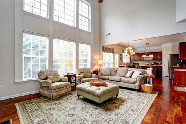 600 Midhurst Pl, Suwanee, GA 30024 photo 4