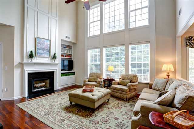 600 Midhurst Pl, Suwanee, GA 30024 photo 2