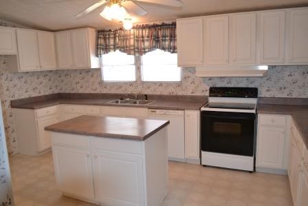 3277 Stokes Store Rd, Forsyth, GA 31029 photo 3
